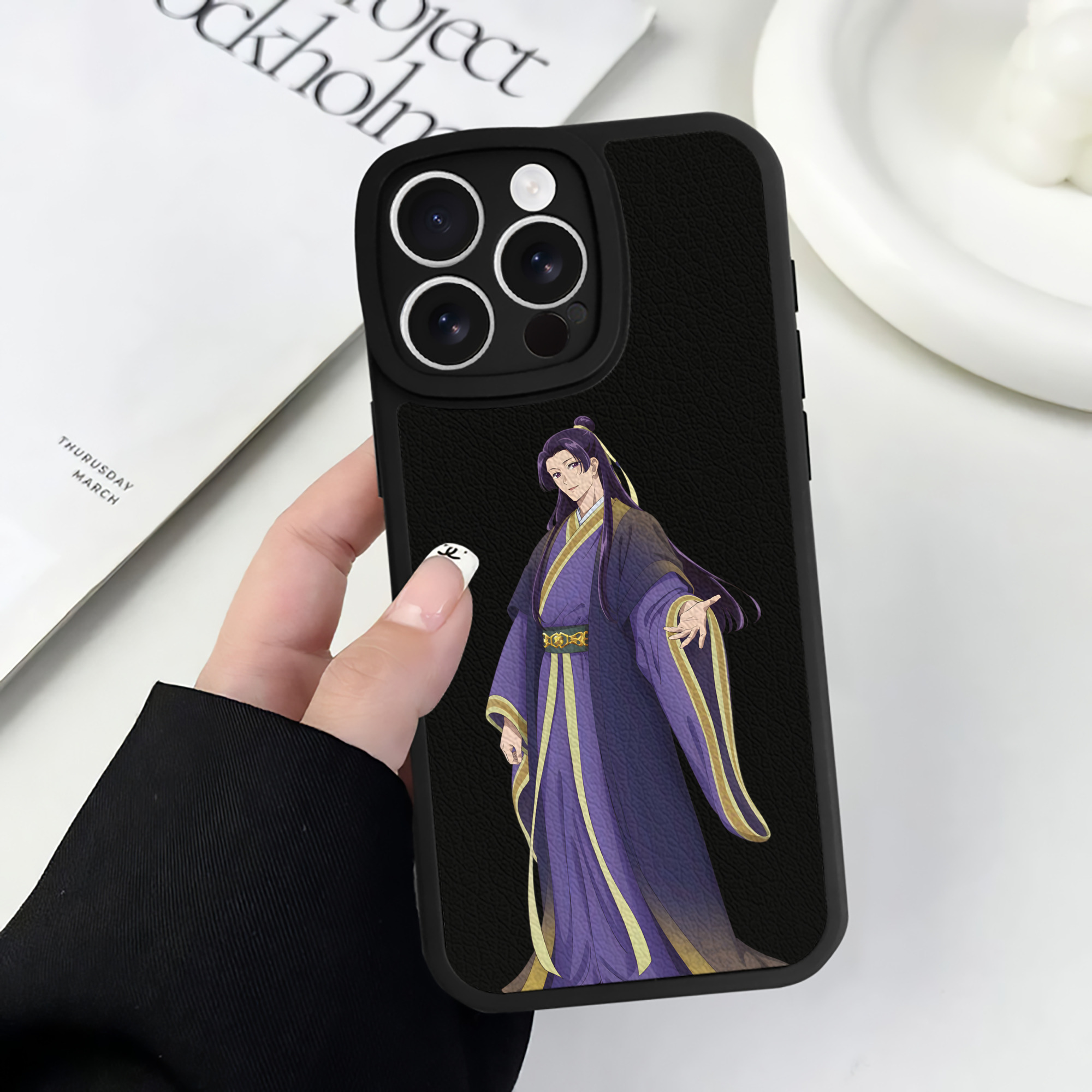 薬屋のひとりごと The Apothecary Diaries 【iPhone 16シリーズ対応】シリコンスマホケース（レザー調） 材質：シリコン